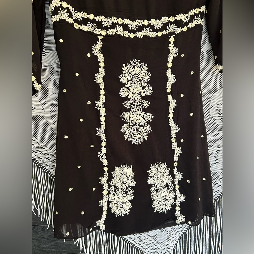 **VERB** Black/White Cocktail Mini Dress, 3/4” sleeve, Hand Embroidered - Picture 8 of 9